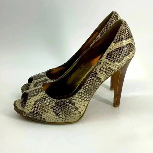 NINE WEST  SNEAK LEATHER HEELS - Picture 3 of 4